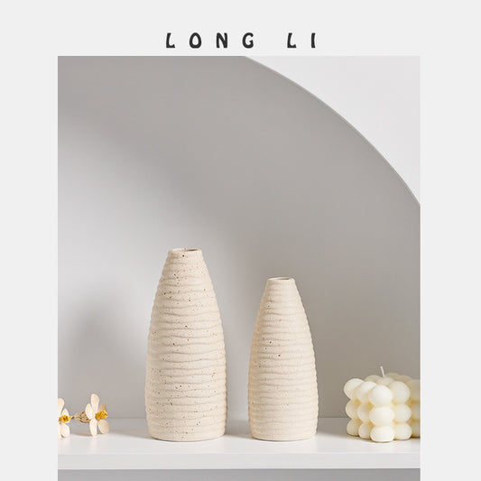 Longli Ceramic Vase – Creative Wabi-Sabi Style Ornament; Suitable for Desks, Living Rooms, and Home Decor; Ideal for Dried Flower Arrangements.