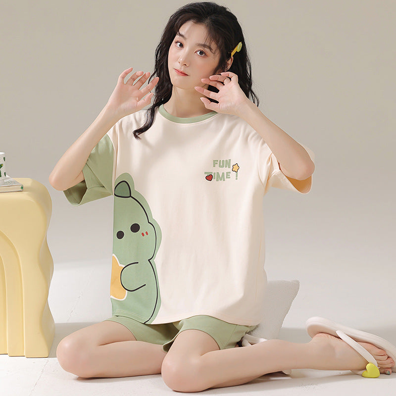 Cute cartoon-style short-sleeved, round-neck pajama set (top and shorts) for girls/students; suitable for dorm wear or as casual loungewear.