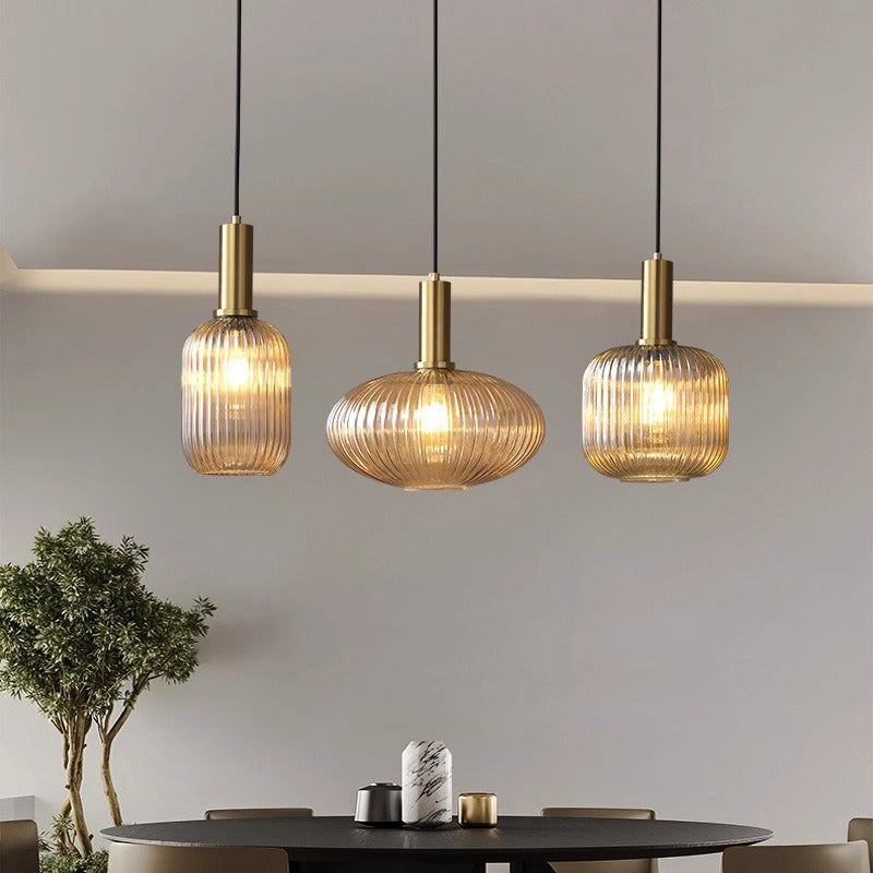 Amerykańska szklana lampa wisząca w stylu retro — kreatywna, minimalistyczna lampa wisząca w kolorze ciemnej zieleni, idealna do jadalni, sypialni (przy łóżku), barów, na balkony, do kawiarni i gabinetów.