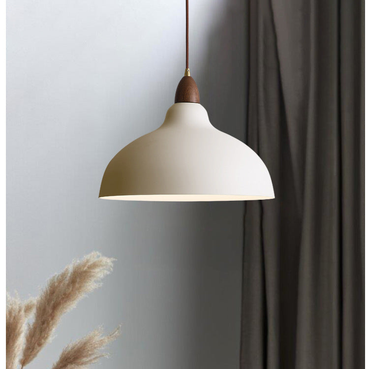 Jadalnia w stylu Mid-century z orzecha | Matowe wykończenie w stylu japońskiego Wabi-sabi | Bar | Nowoczesne oświetlenie | Sypialnia i gabinet | Minimalistyczna, artystyczna lampa wisząca