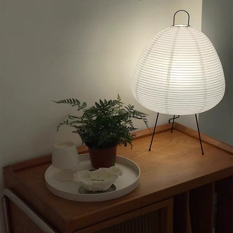 Lampa stołowa w stylu japońskim — dekoracja wnętrz i oświetlenie nastrojowe do salonu i sypialni (lampa LED z papieru Washi)